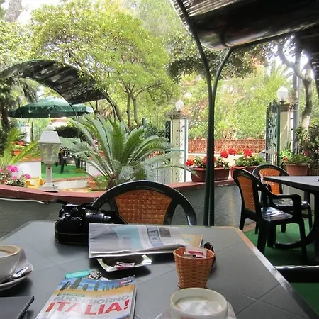 Leopoldo 3* Castiglioncello